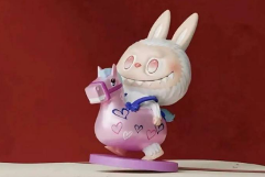 泡泡玛特新品“马力全开”1分钟售罄 二手价格大幅缩水