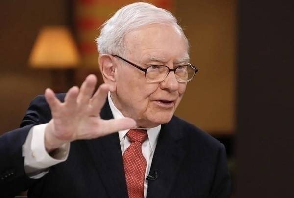 伯克希尔新任CEO年薪曝光:2500万美元 巴菲特的250倍！